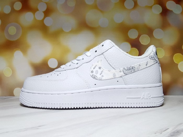 Women's Air Force 1 White Shoes 187